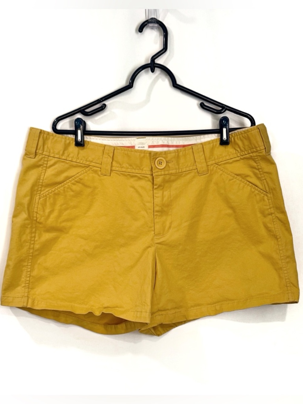 Old Navy Womens Shorts Plus Size 16 Yellow Chino Flat Front Just Below The Waist